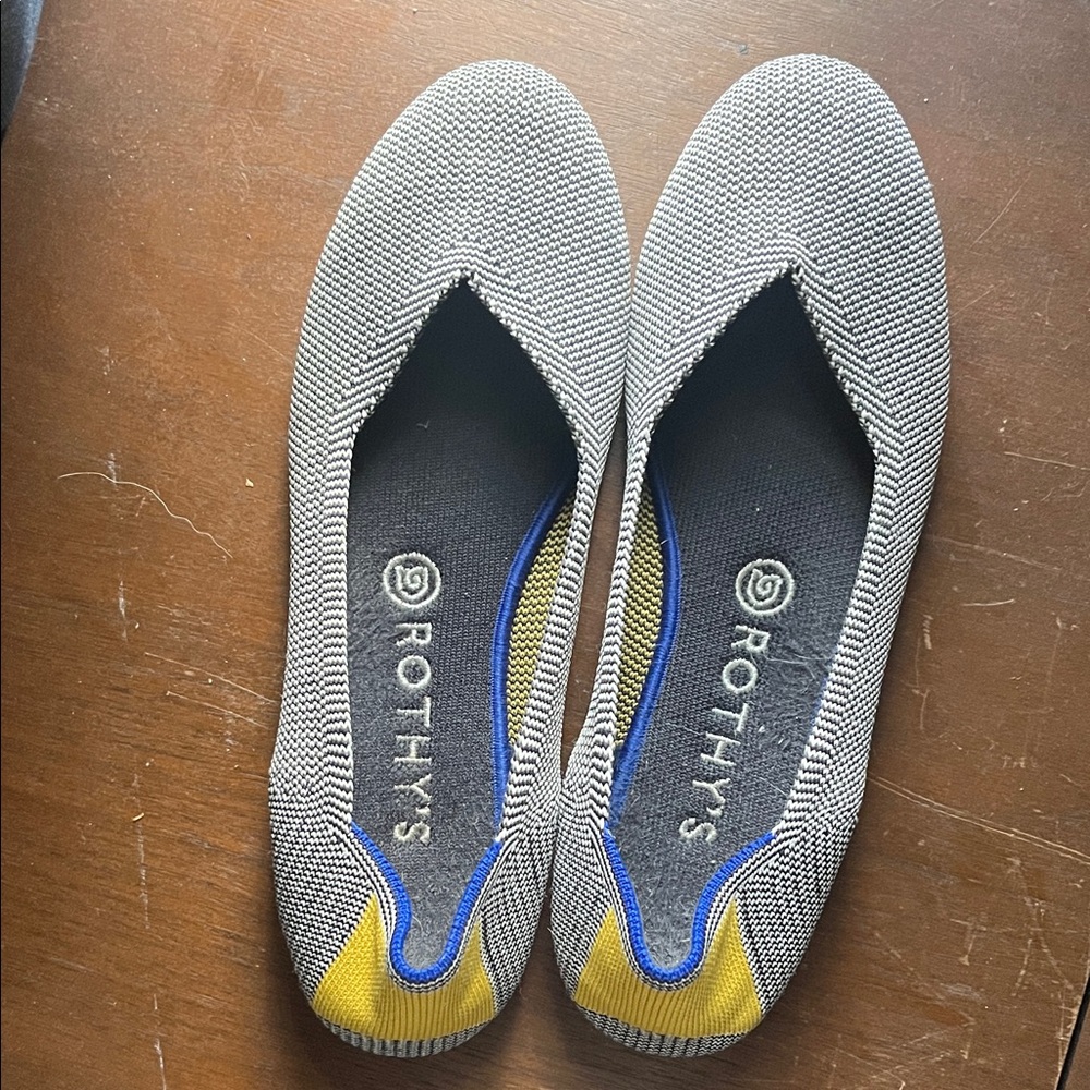 Rothy's Women's Black and Yellow Flats